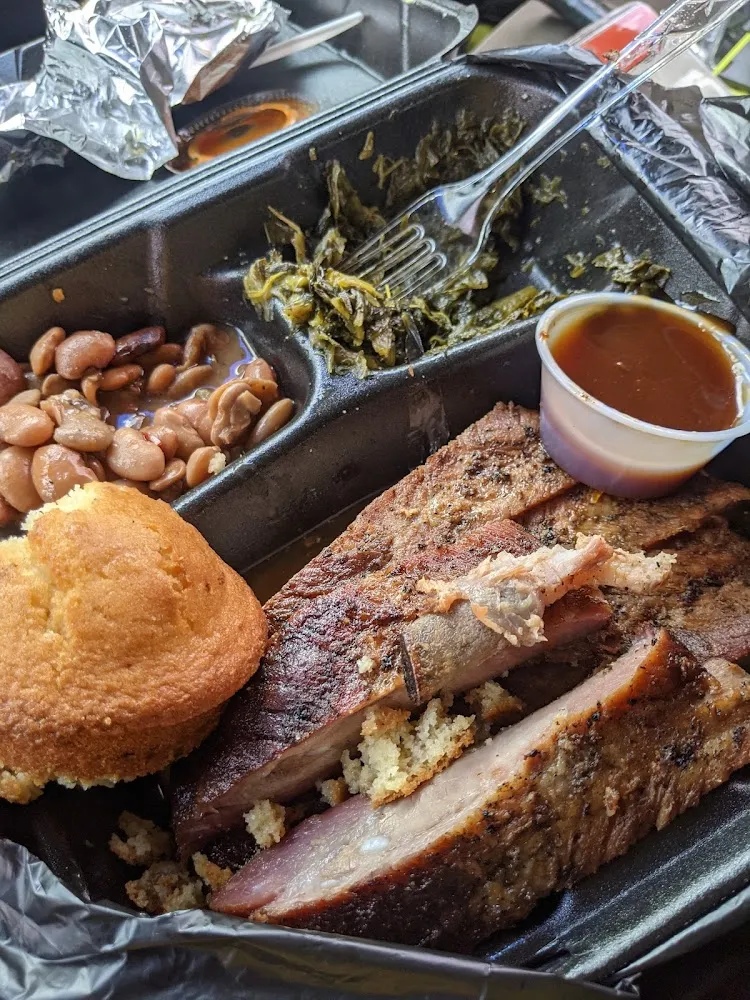 Speckled Butter Beans Greens and Ribs